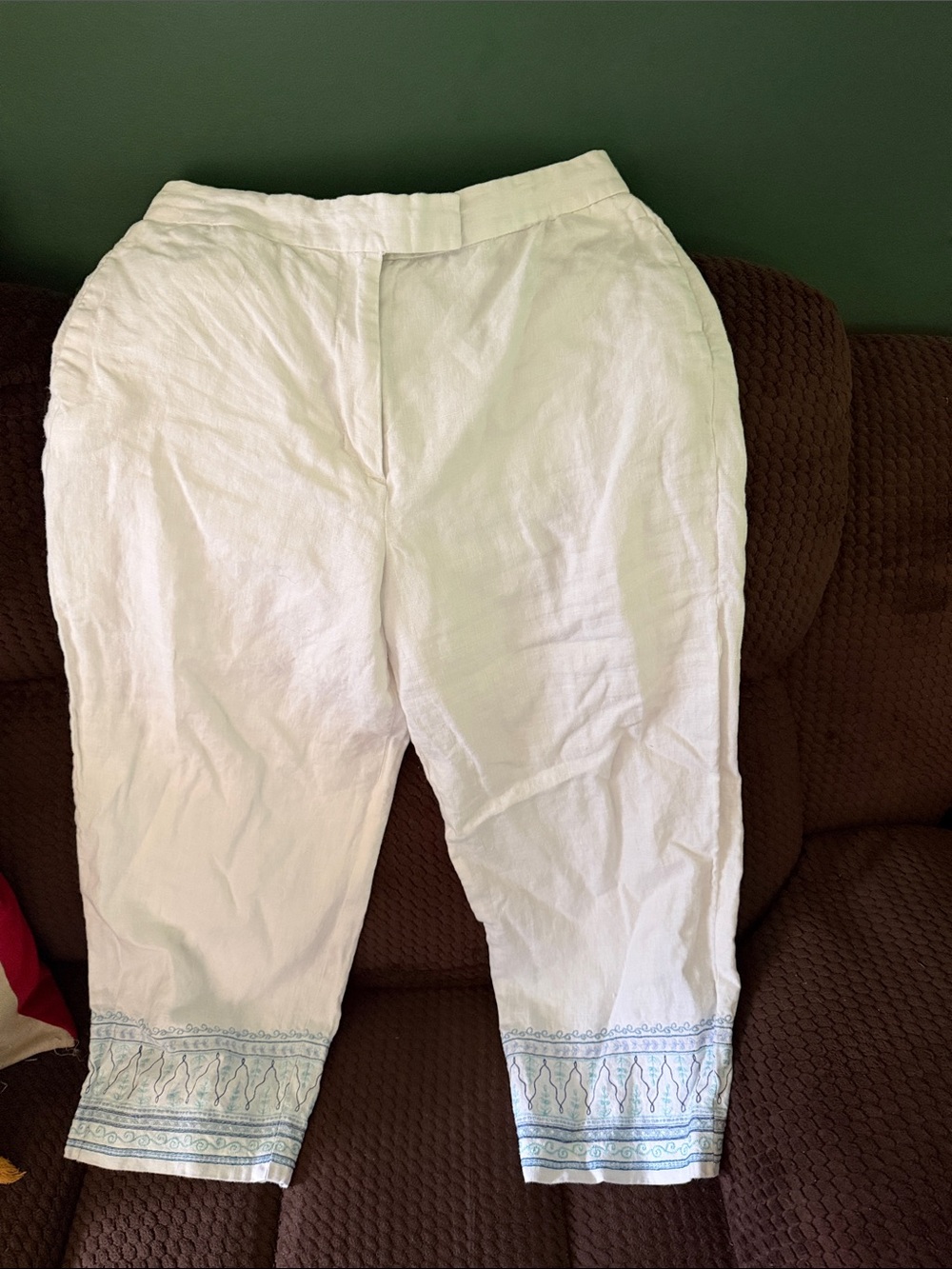 Jillian Jones White Linen Blend Cropped Pants with Blue Embroidered Hem
